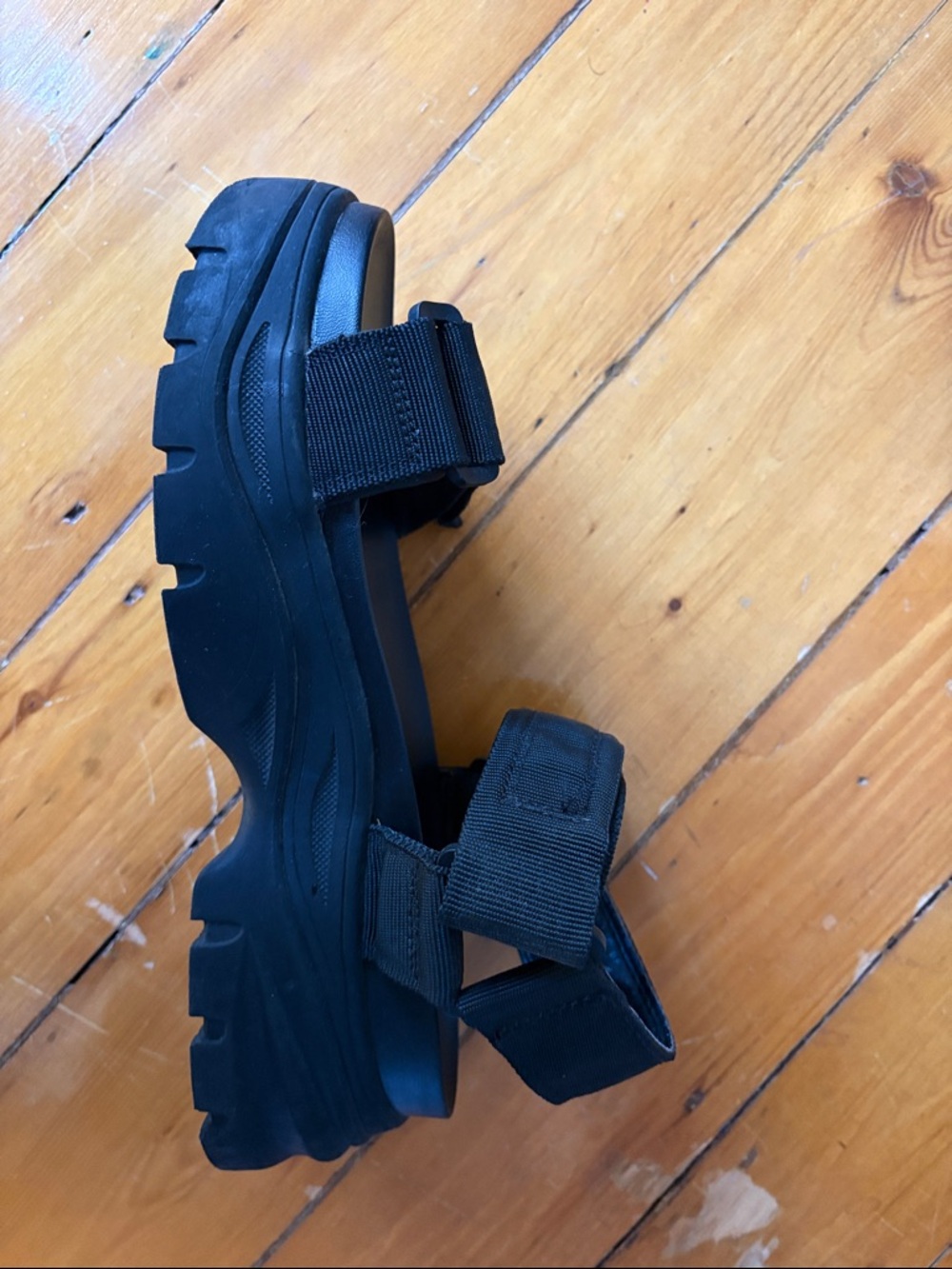 Divided Black Chunky Platform Strap Sandals